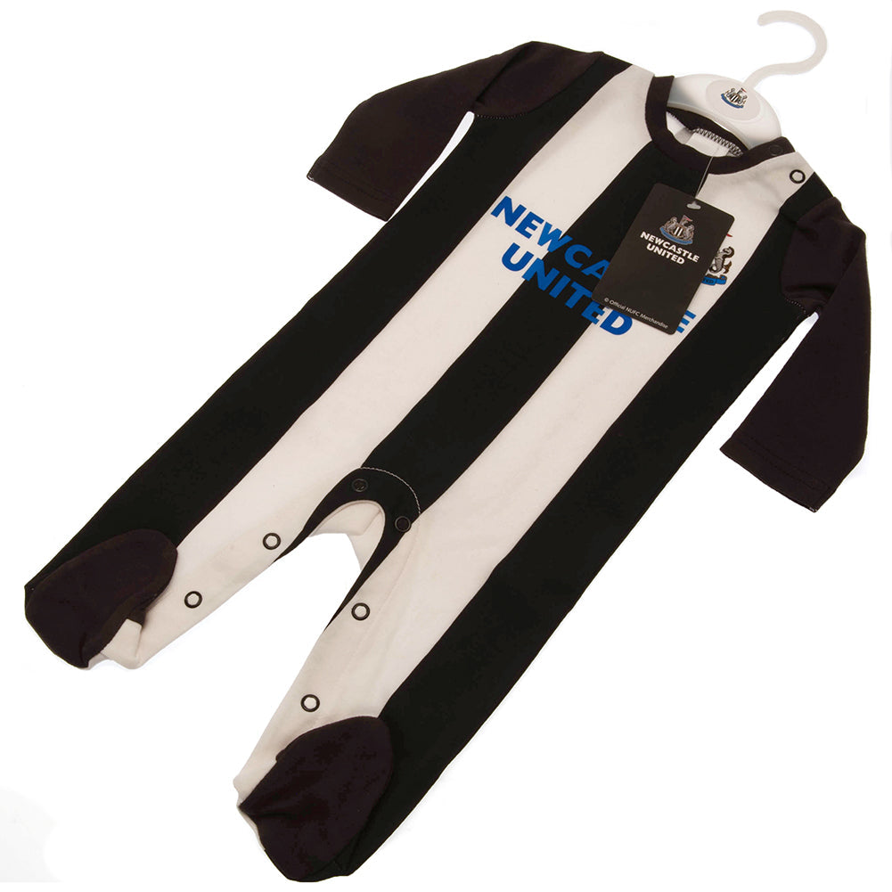 Newcastle United FC Sleepsuit 6-9 Mths WT